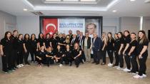 Şampiyon sporculardan Başkan Bozbey’e ziyaret