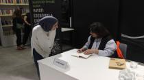 Latife Tekin Nilüfer’de okurlarıyla buluştu
