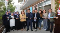 HASANAĞA MAHALLESİ KADIN YARDIMLAŞMA VE DAYANIŞMA DERNEĞİ HİZMETE AÇILDI